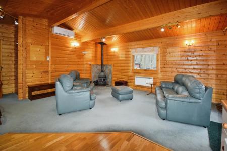 3 bedroom Log Cabin for sale in Kenwick Woods, Louth, LN11