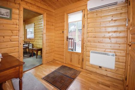 3 bedroom Log Cabin for sale in Kenwick Woods, Louth, LN11
