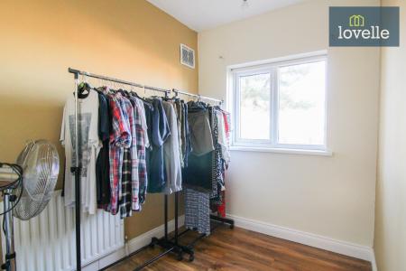 3 bedroom Semi-detached house for sale in Laceby Road, Grimsby, DN34