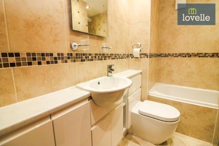 2 bedroom Terraced House for sale in Leakes Row, Louth, LN11