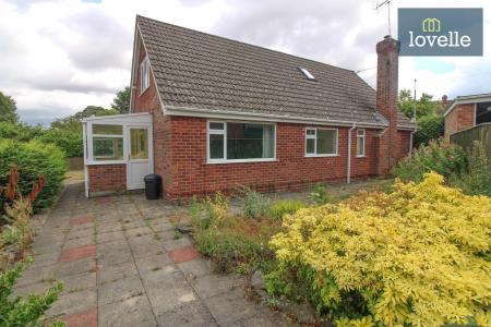 4 bedroom Bungalow for sale in Linda Crescent, Louth, LN11