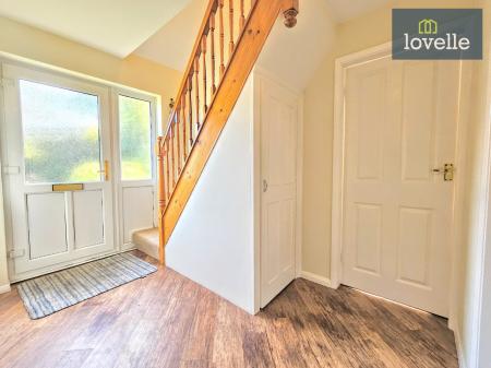4 bedroom Bungalow for sale in Linda Crescent, Louth, LN11