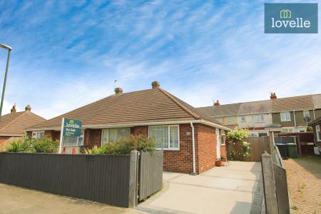 Longfield Road, Grimsby, DN34