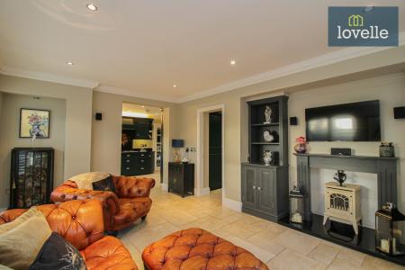 4 bedroom Detached house for sale in Main Road, Ashby Cum Fenby, DN37