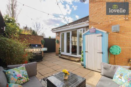 4 bedroom Detached house for sale in Main Road, Ashby Cum Fenby, DN37