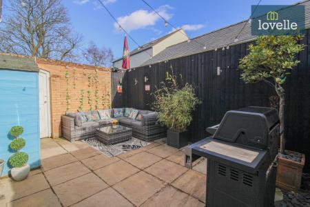 4 bedroom Detached house for sale in Main Road, Ashby Cum Fenby, DN37