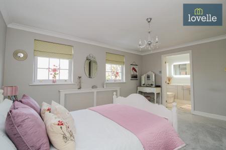 4 bedroom Detached house for sale in Main Road, Ashby Cum Fenby, DN37