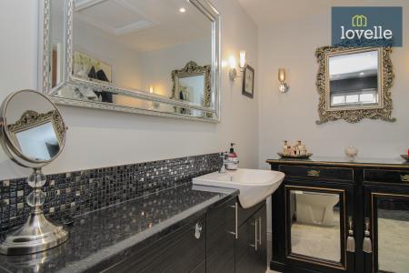 4 bedroom Detached house for sale in Main Road, Ashby Cum Fenby, DN37