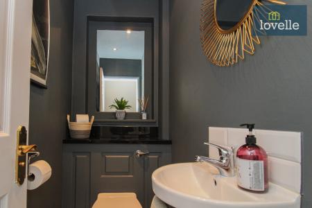 4 bedroom Detached house for sale in Main Road, Ashby Cum Fenby, DN37