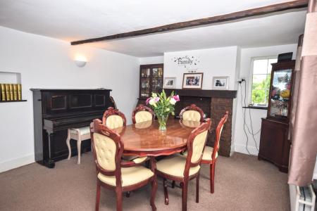 4 bedroom Detached house for sale in Main Road, Saltfleetby, LN11