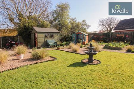 2 bedroom Detached house for sale in Main Road, Saltfleetby, LN11