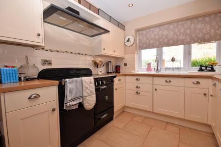 4 bedroom Detached house for sale in Main Road, Grainthorpe, LN11