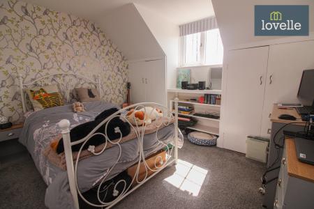 3 bedroom Semi-detached bungalow for sale in Mayfield Crescent, Louth, LN11