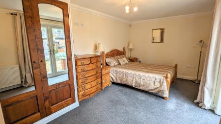 3 bedroom Detached bungalow for sale in Mill Lane, Legbourne, LN11