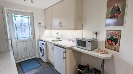 3 bedroom Detached bungalow for sale in Mill Lane, Legbourne, LN11