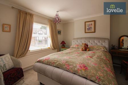 2 bedroom Semi-detached house for sale in Mount Pleasant, Louth, LN11