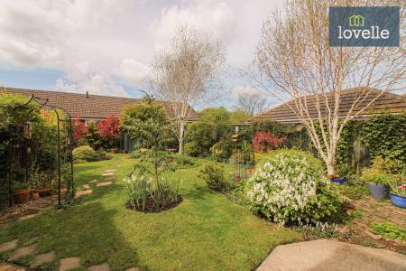 2 bedroom Semi-detached house for sale in Mount Pleasant, Louth, LN11