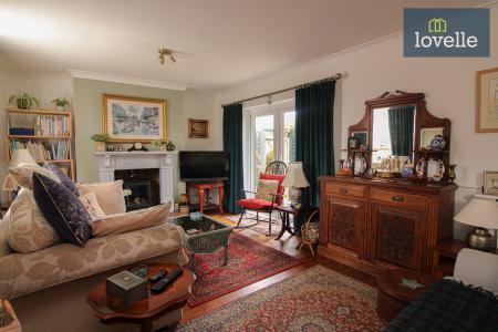 2 bedroom Semi-detached house for sale in Mount Pleasant, Louth, LN11