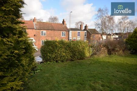2 bedroom Terraced House for sale in Newmarket, Louth, LN11