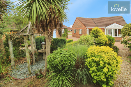 3 bedroom Detached bungalow for sale in Nunnerley Place, Waltham, DN37