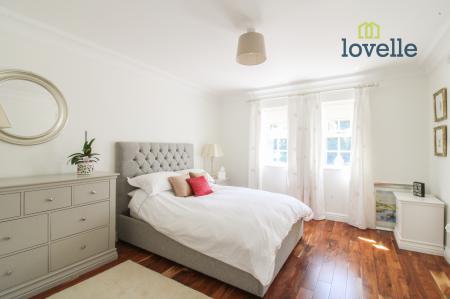 4 bedroom Detached house for sale in Old Main Road, Barnoldby Le Beck, DN37