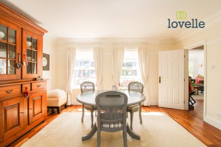 4 bedroom Detached house for sale in Old Main Road, Barnoldby Le Beck, DN37