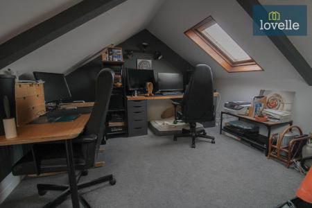 4 bedroom Town house for sale in Park Avenue, Grimsby, DN32