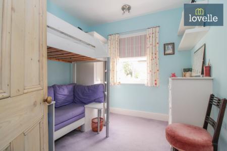 6 bedroom Semi-detached house for sale in Park Drive, Grimsby, DN32