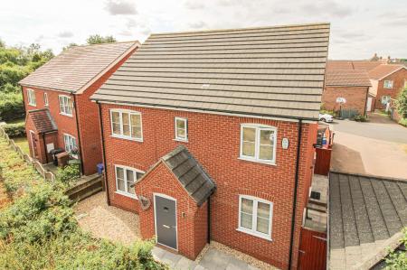 Pasture Lane, Scartho Top, Grimsby, DN33