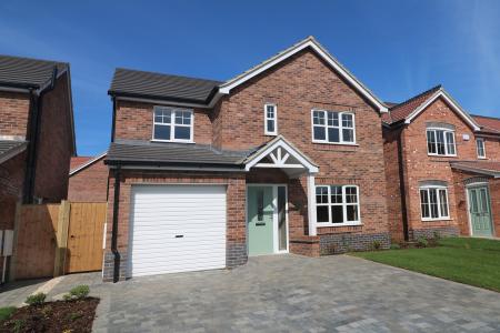 4 bedroom Detached house for sale in Plot 14 - The Kingston, Kings Grove, Grimsby, DN32