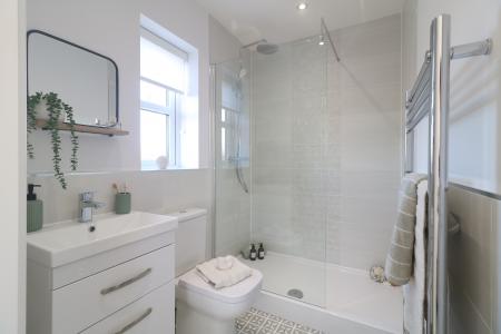 5 bedroom Detached house for sale in Plot 21- The Buckingham, Kings Grove, Grimsby, DN32