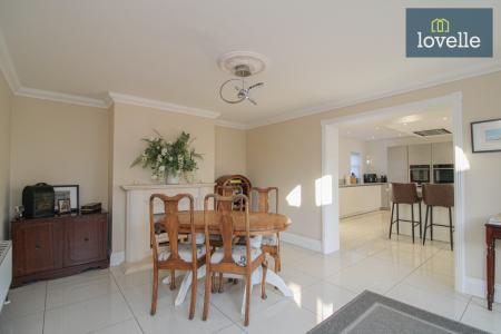 5 bedroom Detached house for sale in Post Office Lane, Ashby Cum Fenby, DN37