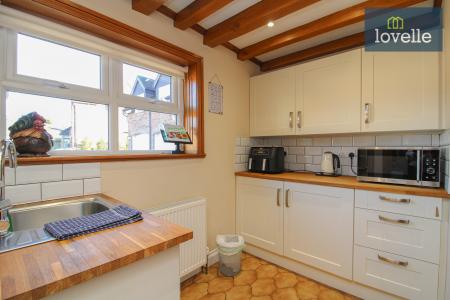 5 bedroom Detached house for sale in Post Office Lane, Ashby Cum Fenby, DN37