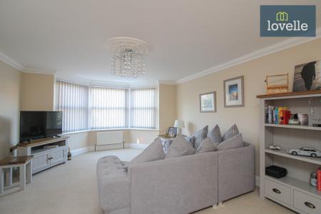 5 bedroom Detached house for sale in Post Office Lane, Ashby Cum Fenby, DN37