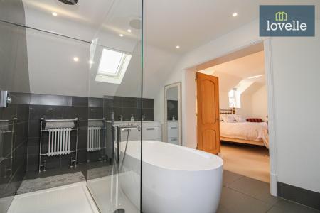 5 bedroom Detached house for sale in Post Office Lane, Ashby Cum Fenby, DN37