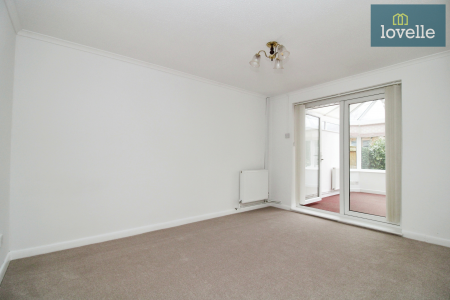 2 bedroom Semi-detached bungalow for sale in Raithby Avenue, Keelby, DN41