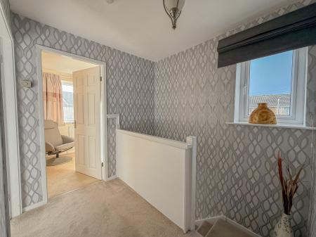 3 bedroom Semi-detached house for sale in Riby Court, Holton-le-Clay, DN36