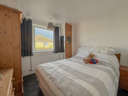 3 bedroom Semi-detached house for sale in Riby Court, Holton-le-Clay, DN36