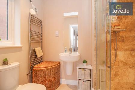 4 bedroom Detached house for sale in Sheldon Road, Scartho Top, Grimsby, DN33