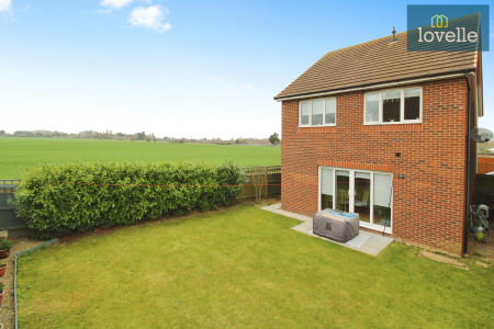 4 bedroom Detached house for sale in Sheldon Road, Scartho Top, Grimsby, DN33