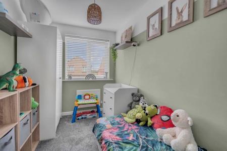 3 bedroom Semi-detached house for sale in Sidings Road, Grimsby, DN31