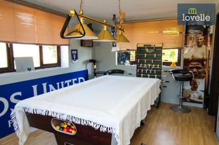 4 bedroom Detached house for sale in South Road, South Somercotes, LN11