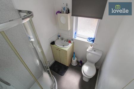 3 bedroom End of terrace house for sale in Spring Bank, Grimsby, DN34