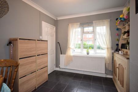 3 bedroom Terraced House for sale in St Bernards Avenue, Louth, LN11