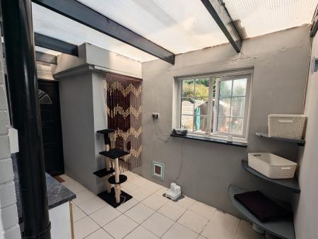 3 bedroom Terraced House for sale in St Bernards Avenue, Louth, LN11