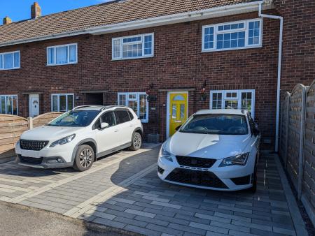 3 bedroom Terraced House for sale in St Bernards Avenue, Louth, LN11