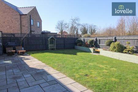 5 bedroom Detached house for sale in The Riverbank, Louth, LN11