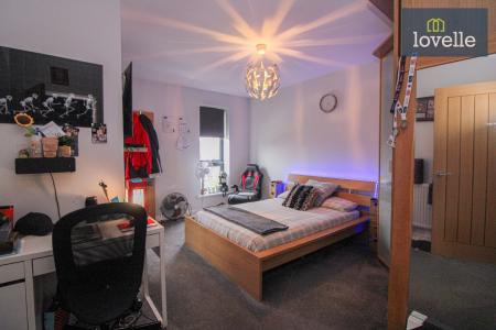 5 bedroom Detached house for sale in The Riverbank, Louth, LN11