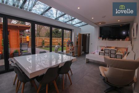 5 bedroom Detached house for sale in The Riverbank, Louth, LN11