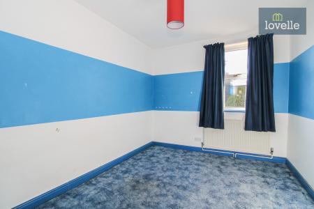 3 bedroom Terraced House for sale in Torrington Street, Grimsby, DN32